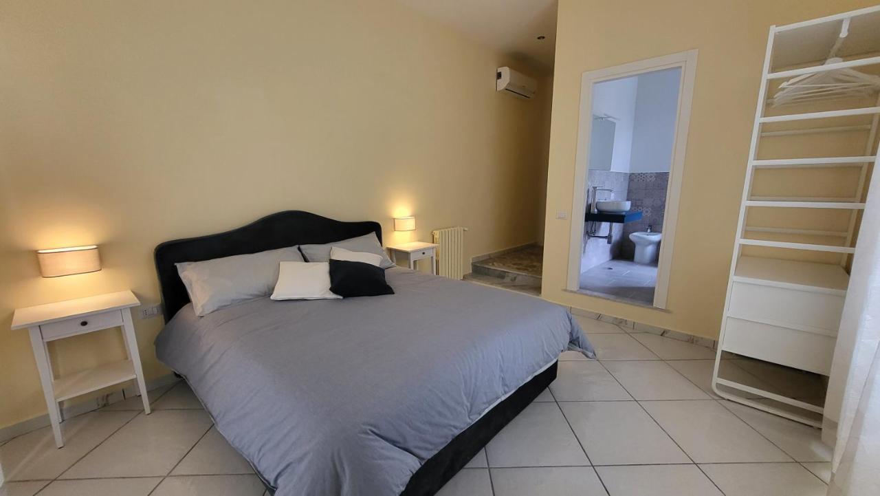 La Casa Di Bruno Suites ナポリ エクステリア 写真
